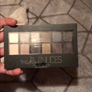 The Rock NUDES ( Maybelline )